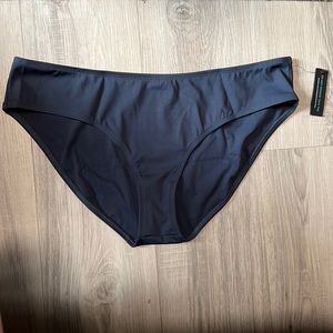 Alpha forward lifestyle submerge swim bottom